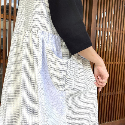 [Old cloth arrangement jumper skirt] Kurume kasuri, rag, white kasuri, summer kasuri