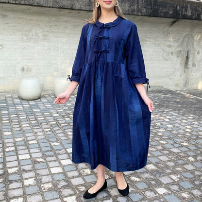 [Kurume Kasuri Ribbon Dress] Elegant ribbon dark blue striped pattern with collar