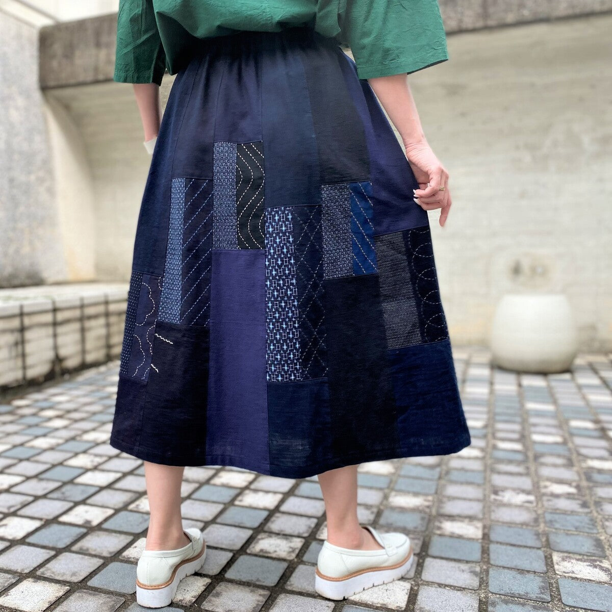 絣、型染、ベストスカート
