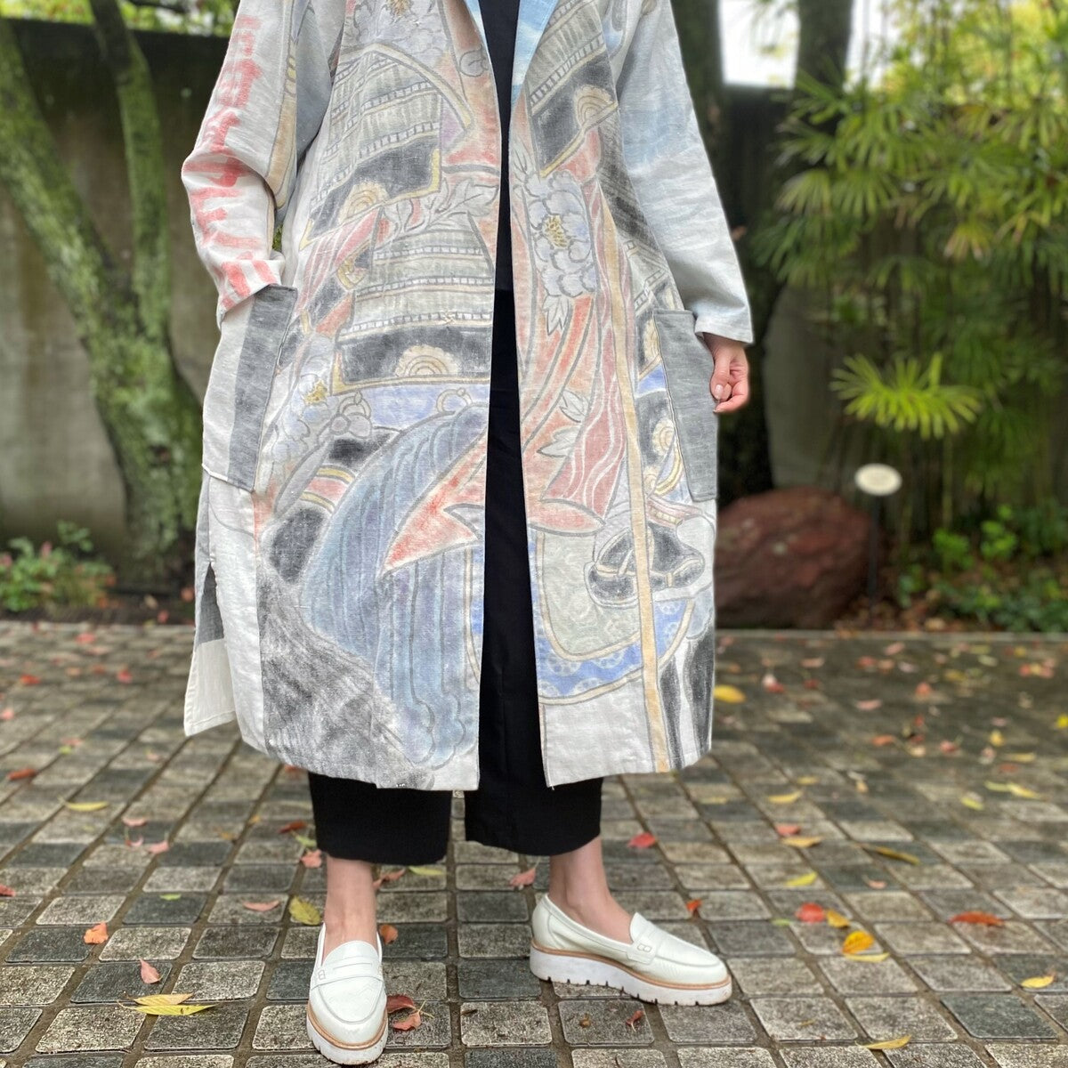 [Old cloth remake flag coat] Creative clothing, indigo dyed, vegetable  dyed, pipe-painted, with hood