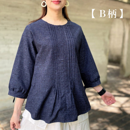 [Kurume kasuri tuck blouse] Made in Japan, literati pattern, calligraphy pattern, ribbon 