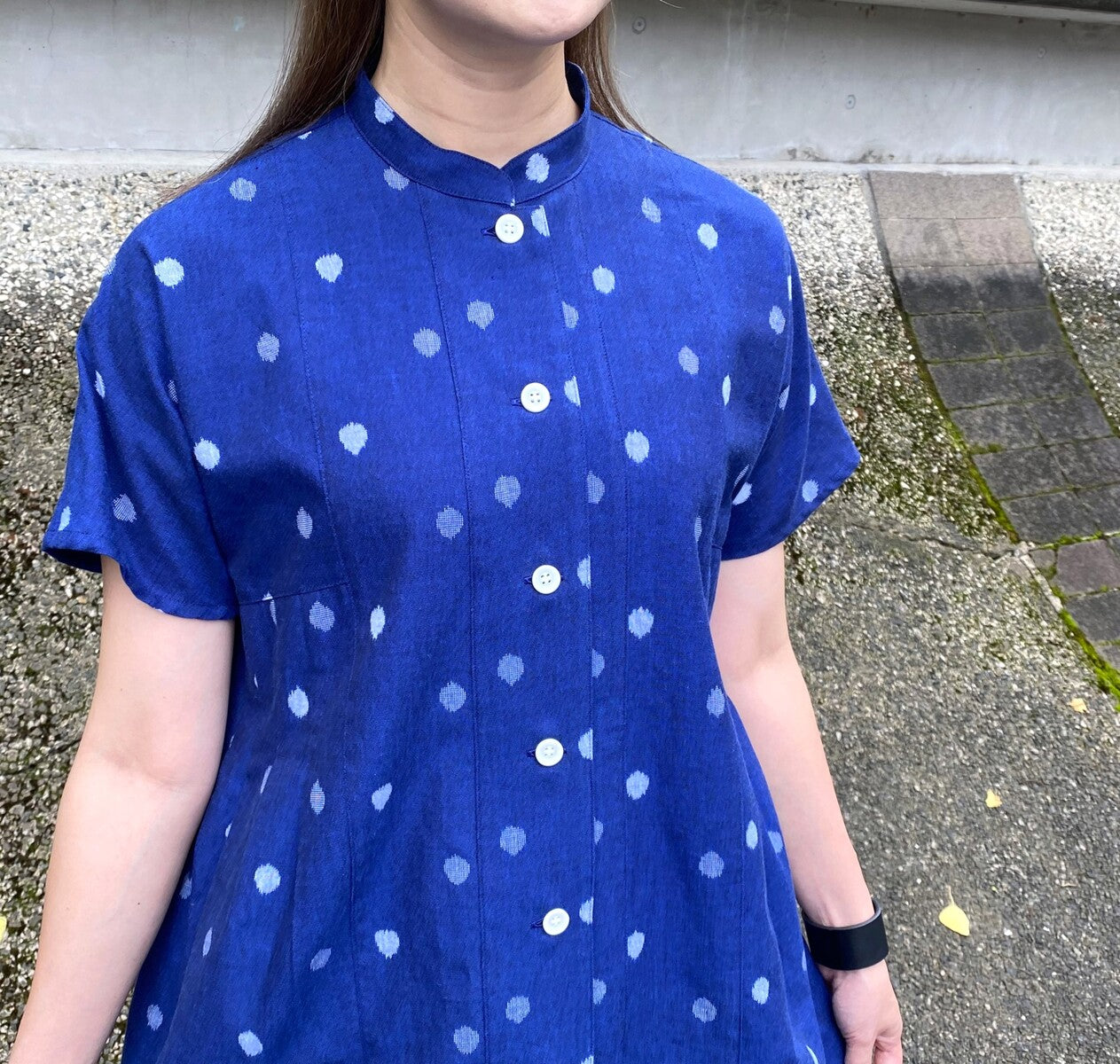 Giemon [Kurume Kasuri Open Front Blouse] Spring/Summer Polka Dot Tuck