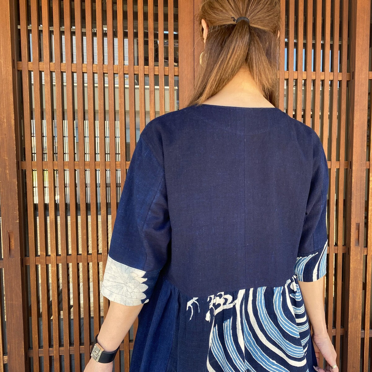 Old cloth remake dress] Made by Fukue Takagi, indigo-dyed tube