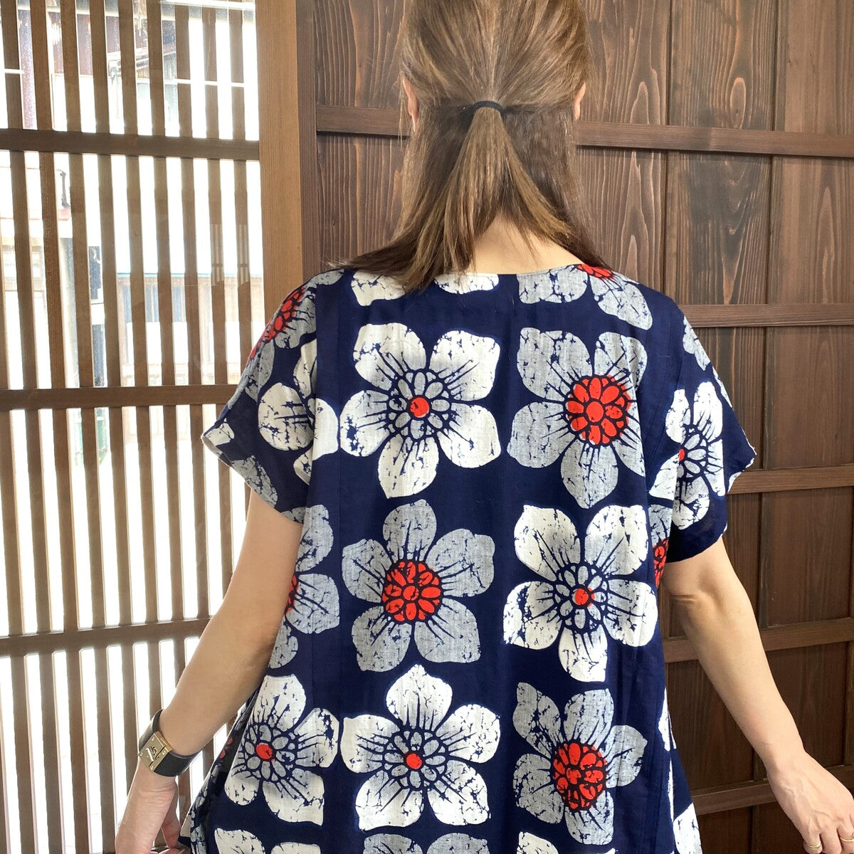 [Yukata remake dress] Floral pattern cocoon silhouette 