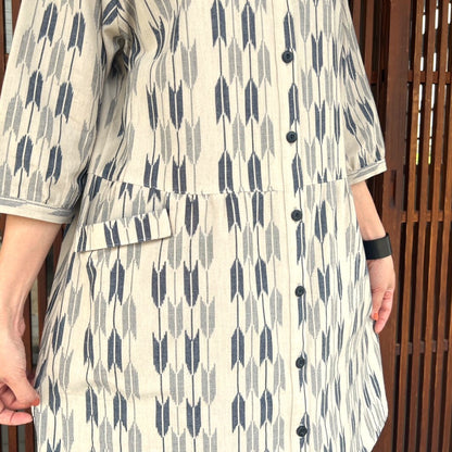 [Kurume kasuri long blouse] Sho student pattern arrow kasuri