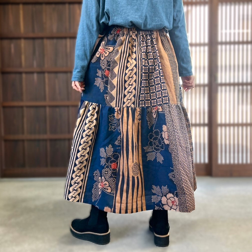日本人気超絶の 古布リメイク柿渋染め時代物手拭いゆったりスカート