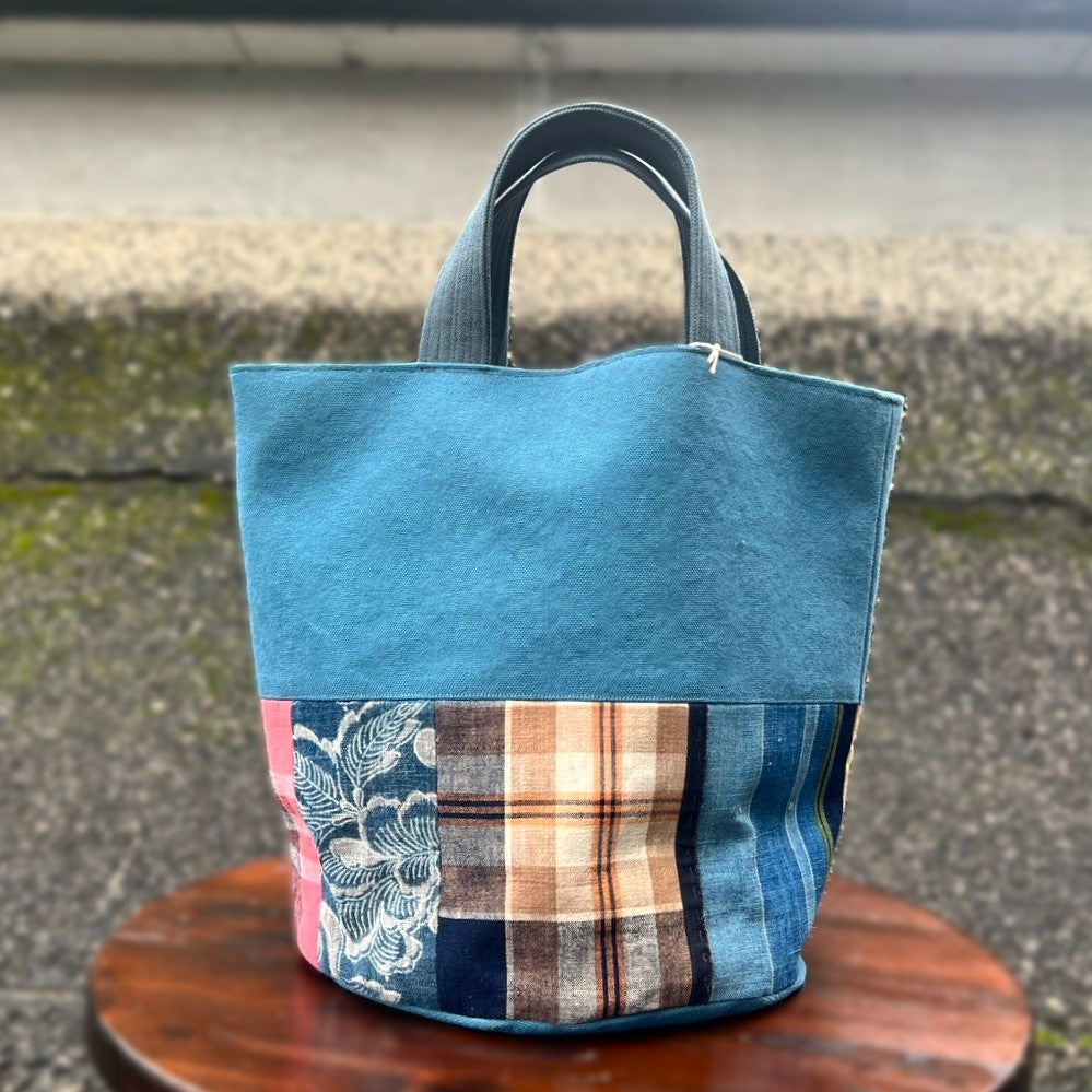 [Canvas 2-way tote bag] Unique item by the artist Canvas biowashed shoulder bag Unisex