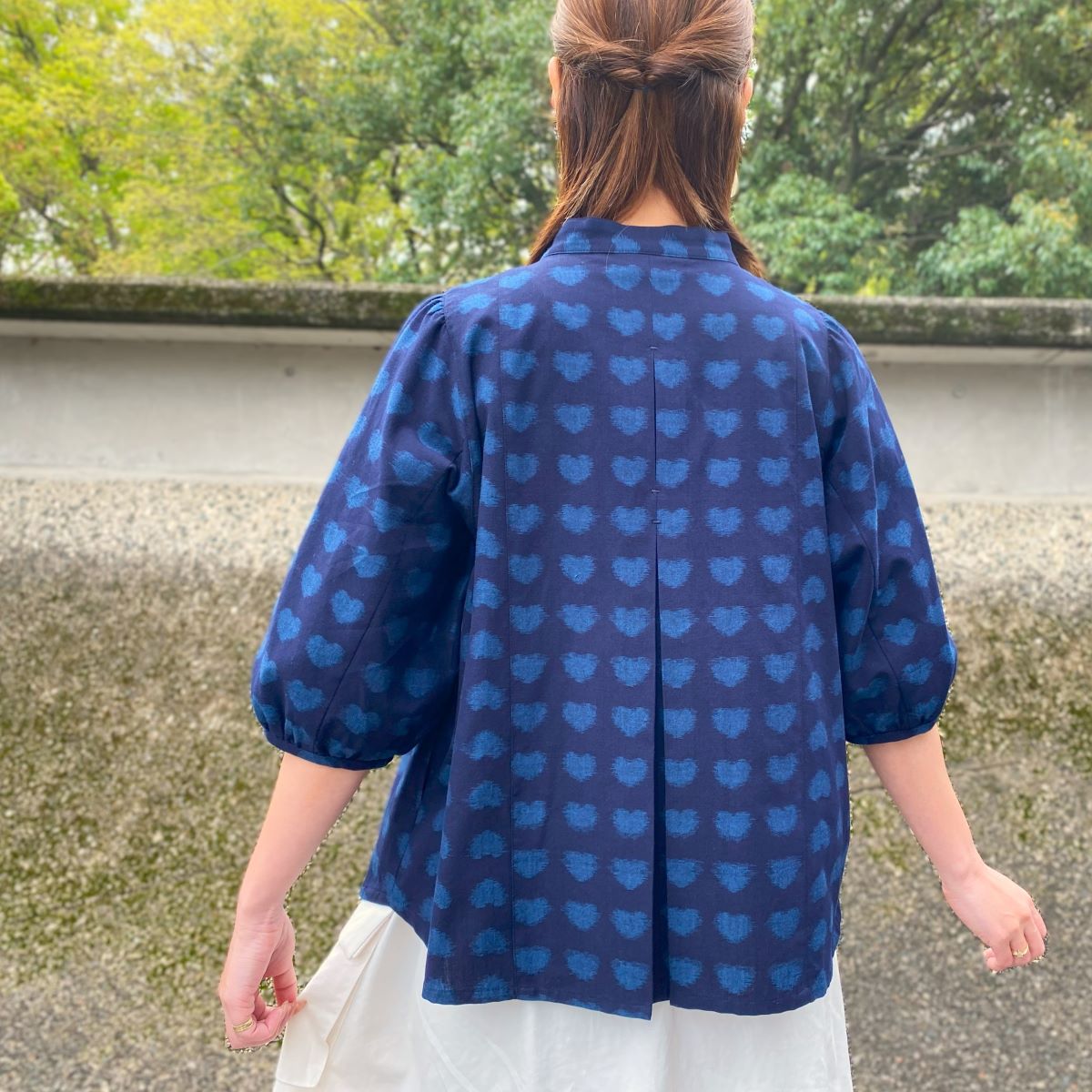 Giemon [Kurume Kasuri Blouse] Short sleeve Yuki Kasuri front zipper Giemon