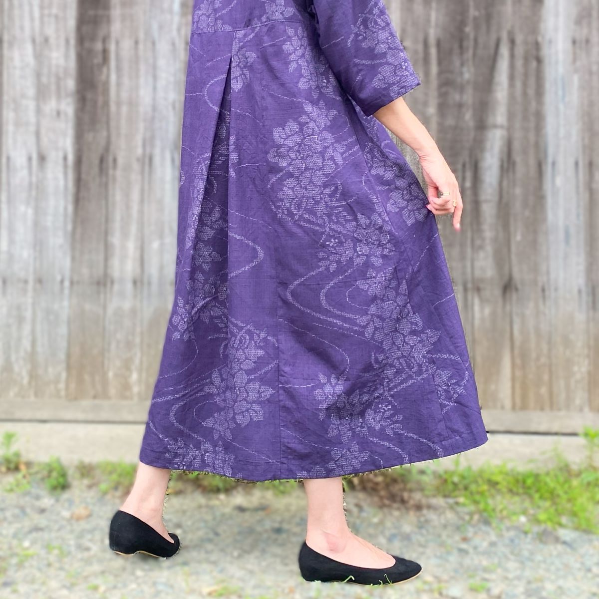 [Old Cloth Arranged Jumper Skirt] One Piece Kurume Kasuri Indigo Dyed Floral Pattern 