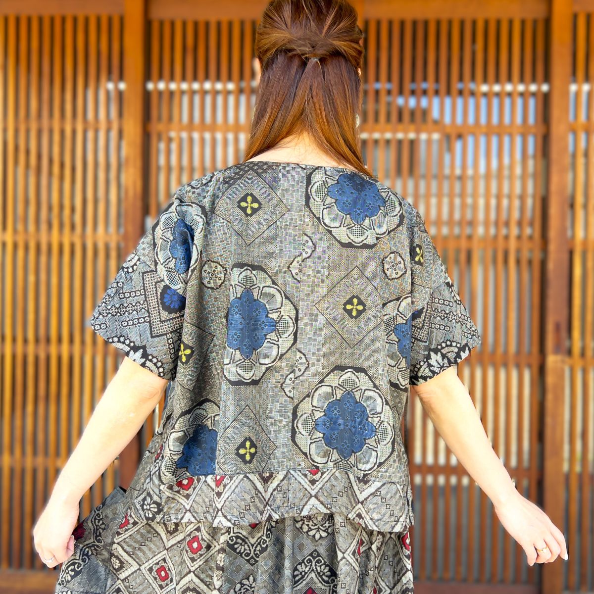 大島紬まとめ売り10枚セット　リメイク素材用 大島紬まとめ売り10枚セット リメイク素材用