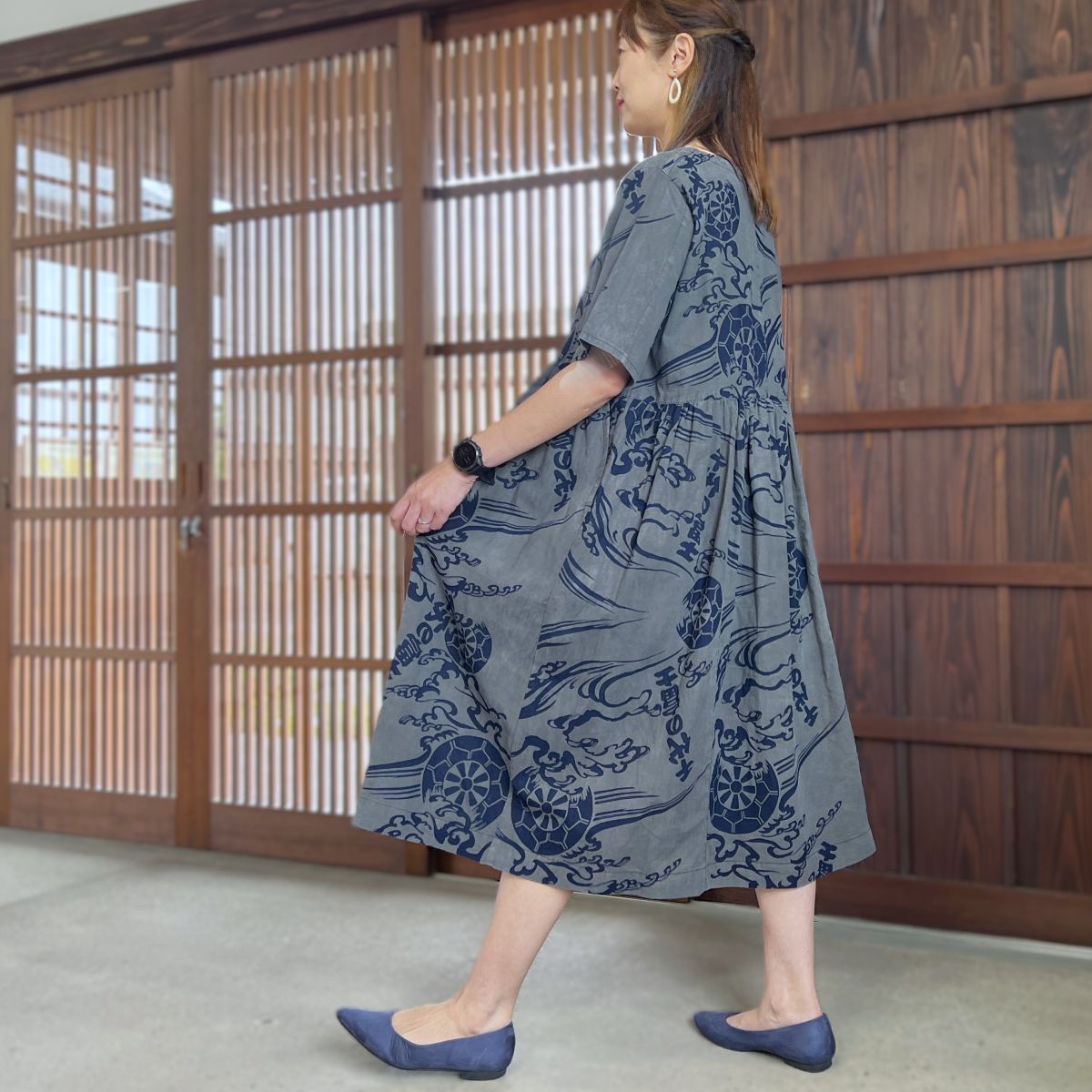 【墨染め浴衣リメイクギャザーワンピース】