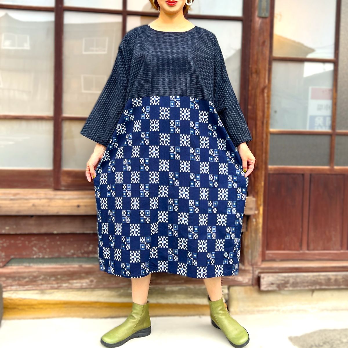 [Old Cloth Arrangement Long Vest] Fukue Takagi Tunic Pattern Dyed Tube Painting Indigo Dyed