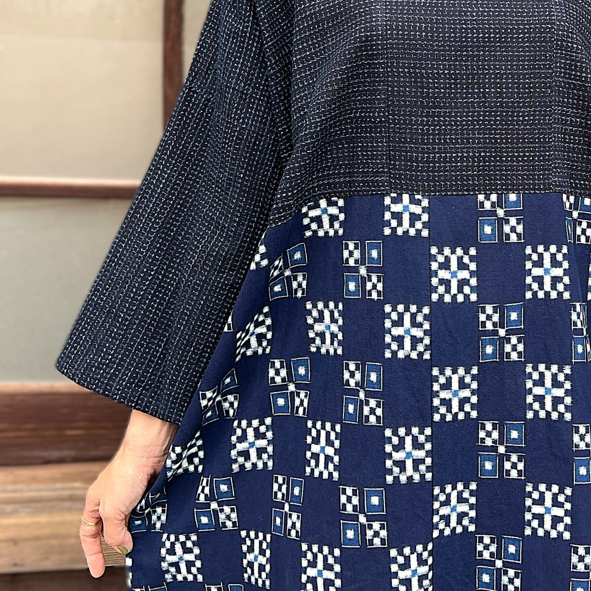 古布絵絣　あられ絣　布団皮でワンピース　￥20000を￥17800にお値引き 古布絵絣 あられ絣 布団皮でワンピース ￥20000を￥17800にお値引き 古布